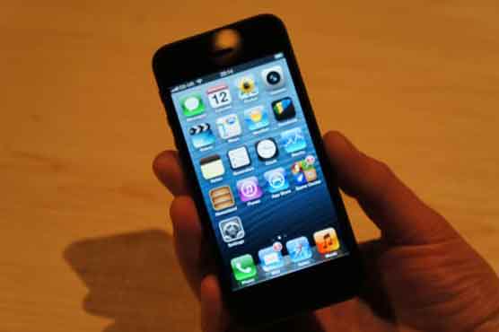  The iPhone 5 now on the loose