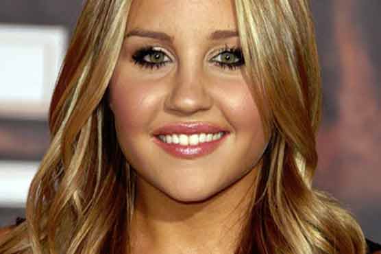 Amanda Bynes charged with driving on suspended license