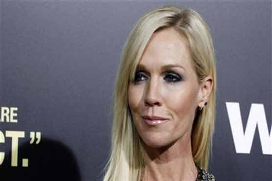 3 films cluster at top of N American movie box office