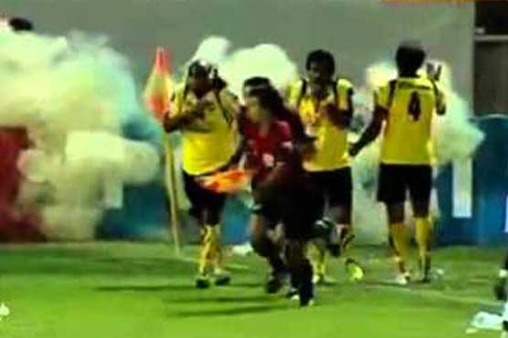 AFC probes explosive thrown onto field in Iran