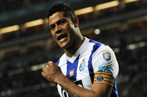 Putin cautiously defends purchase of pricy Hulk 