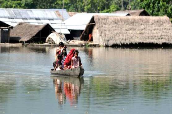 Monsoon rains, flooding kill 422 people