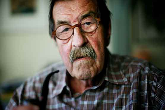 Gunter Grass hails Israel nuke leaker as hero 