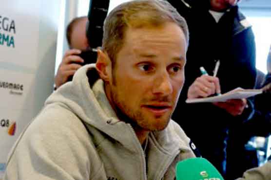 Boonen out of Paris-Roubaix