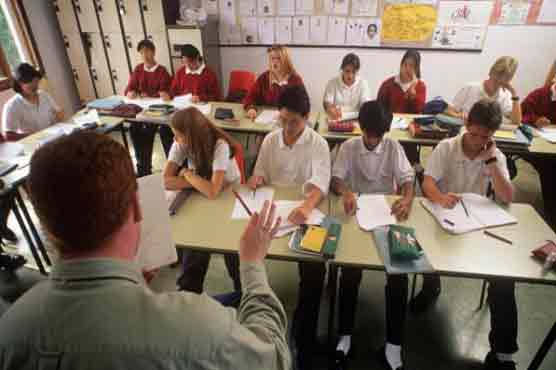 52,000 Danish teachers locked out after talks fail