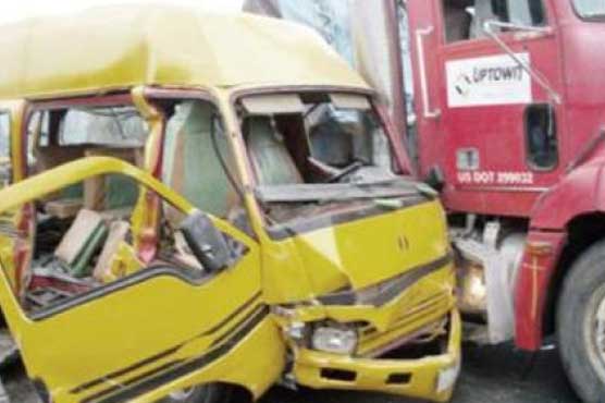 18 killed in Nigerian road crash: official
