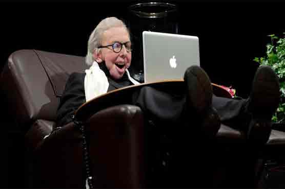 U.S. film critic Roger Ebert dies at 70