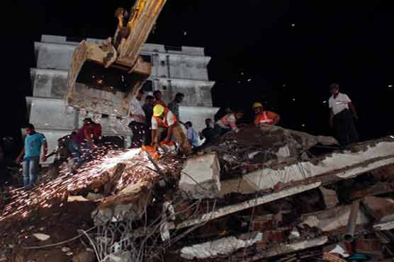 Building collapses in India, at least 31 killed