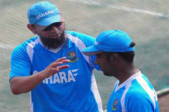 Saqlain to rejoin as Bangladesh spin consultant