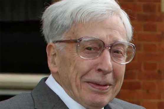 Test-tube baby pioneer Robert Edwards dies aged 87