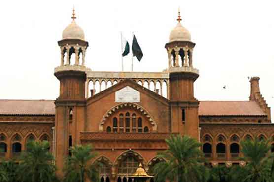 LHC directs FBR to publish tax, loan defaulters' details