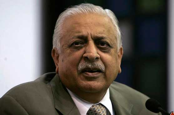 Butt wants Afridi to concentrate on cricket