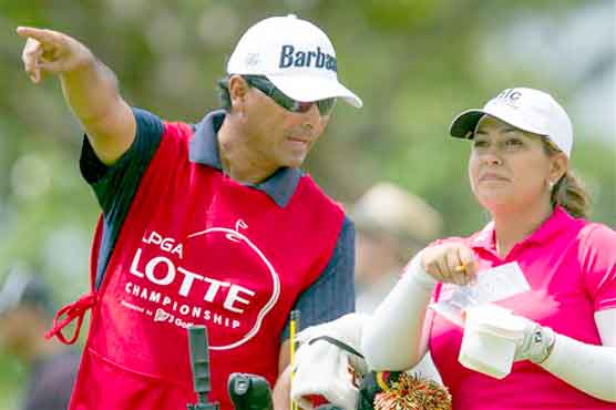 Golf: Norway's Pettersen maintains lead in Hawaii