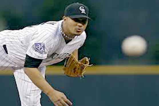 Rockies stay unbeaten at home, edge Diamondbacks 