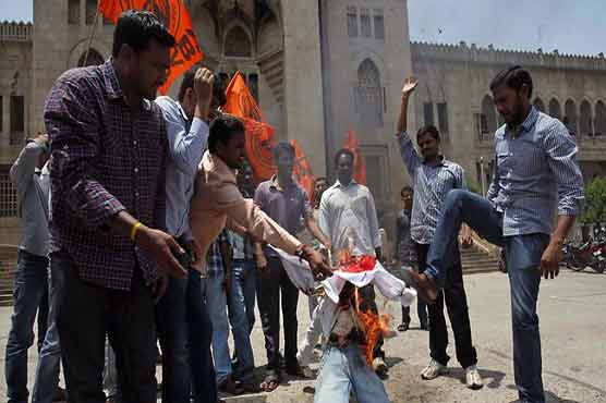 Chinese soldiers set up camp in a Himalayan region, India claims