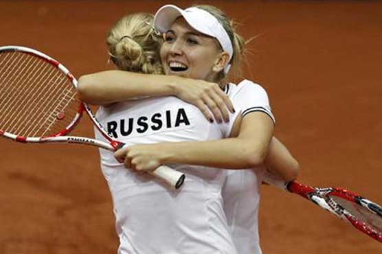Russia beat Slovakia 3-2 in Fed Cup semis