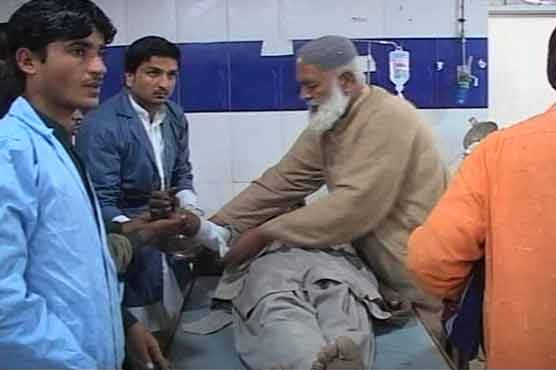 Quetta blast injures 13 people