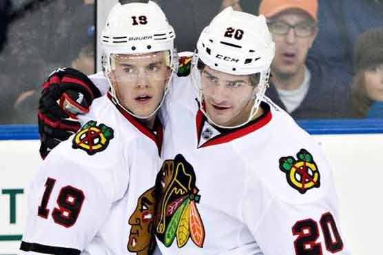 Blackhawks beat Oilers, secure Presidents' Trophy 
