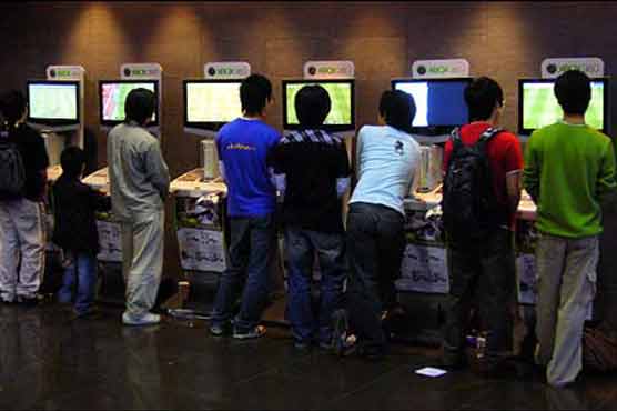 Microsoft to unveil 'new generation' Xbox in May