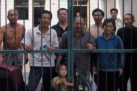 China jails more than 1,400 in lending crackdown