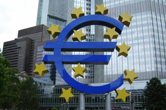 ECB: lending to companies remains weak 