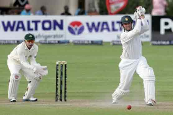 Taylor dismissal puts Bangladesh on top