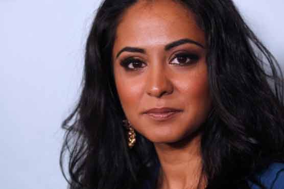 'Bend it Like Beckham' star agrees to palimony suit