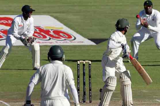 Bangladesh builds lead as it seeks to level series 