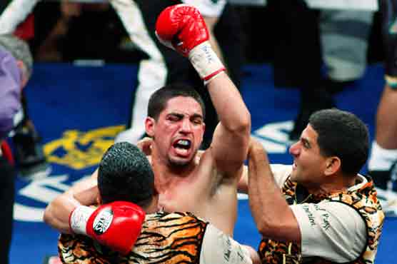 Unbeaten Garcia earns decision over Judah