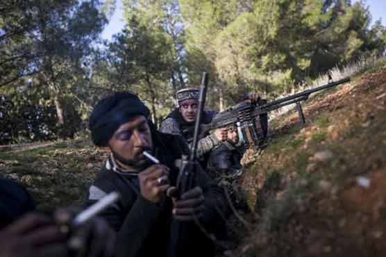 Syrian rebels, troops clash at 3 air bases