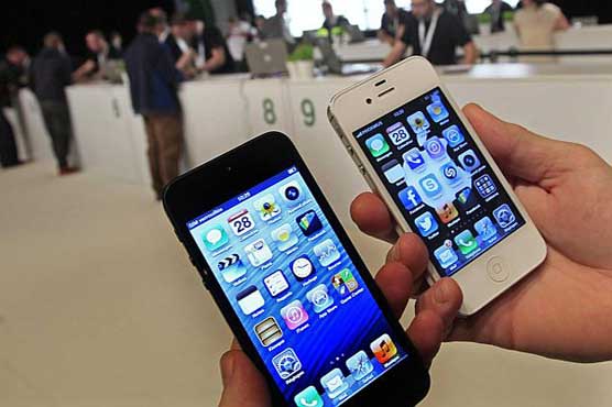 Apple fixing bug that allows fake charging stations to hack iPhones