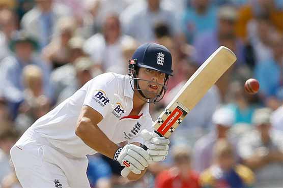 Ashes: England in trouble at 119-4 