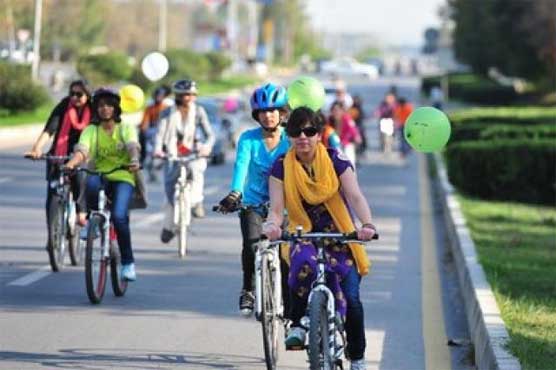 Exercise no help against hot flashes: study