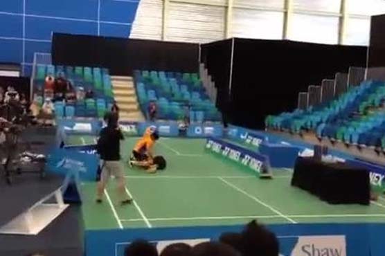 Brawling Thai badminton players suspended