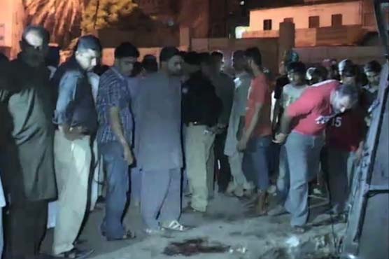 Nawaz, Altaf condemn Lyari blast