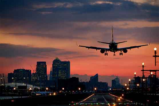 Drunken passenger forces flight back to US