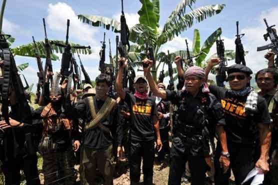 Muslim separatists suspend Thai peace talks 