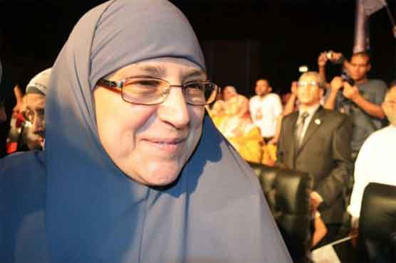 Morsi wife addresses supporters in protest camp 