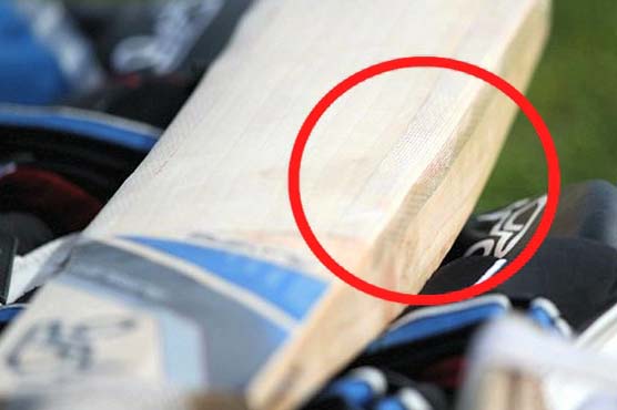 England wants apology over bat cheating claims 