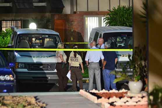 Florida man who killed wife, posted photo of body indicted 