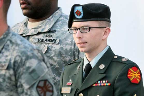 Manning's defense to open sentencing case