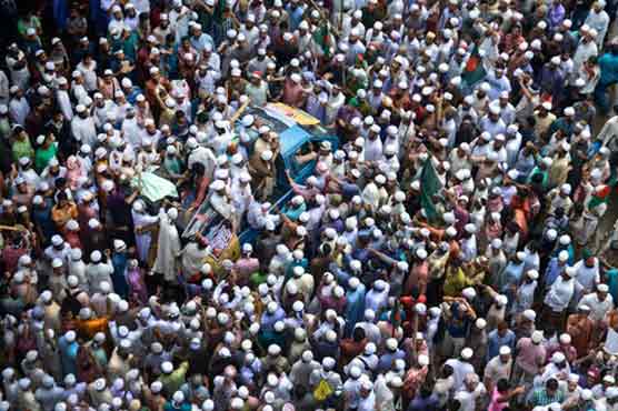 Dozens injured in Bangladesh opposition protests