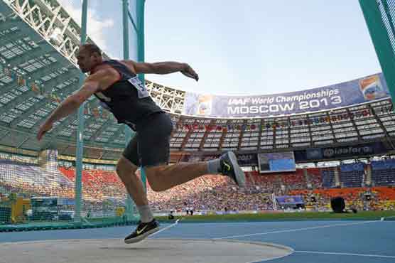 Harting wins 3rd straight men's discus at worlds