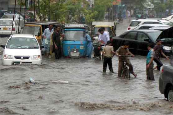 Eight killed as heavy rain lashes Lahore