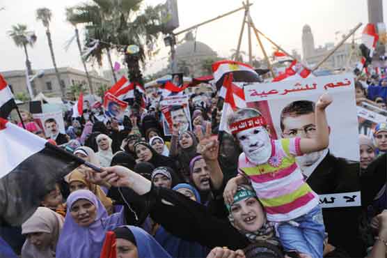 Egypt police storm 2 pro-Morsi camps in Cairo