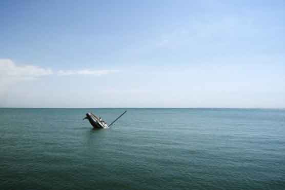 Boat capsizes in Indonesia, at least 8 dead