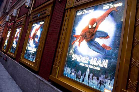 Spider-Man actor injures leg