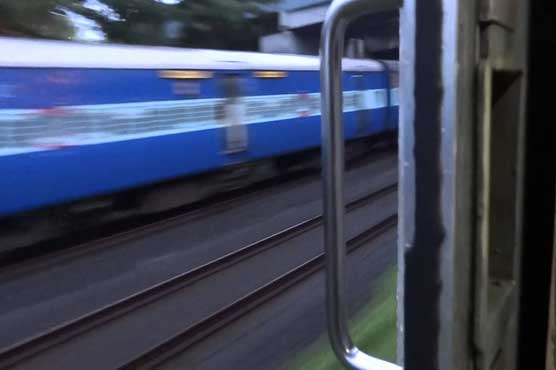 Speeding train kills 35 in eastern India