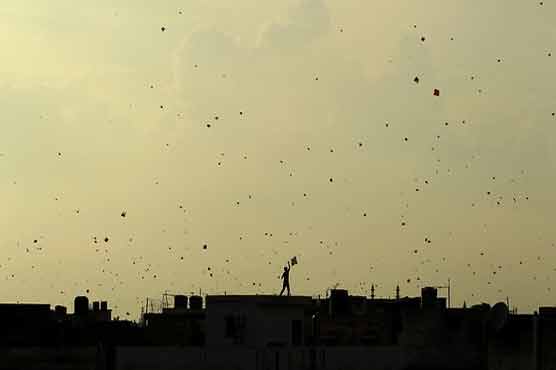 Indian teen killed after kite-flying row