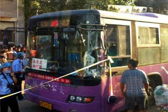 3 killed in central China bus stabbings